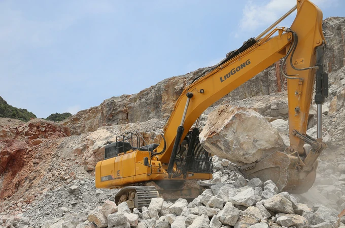 950E-digging-force-features
